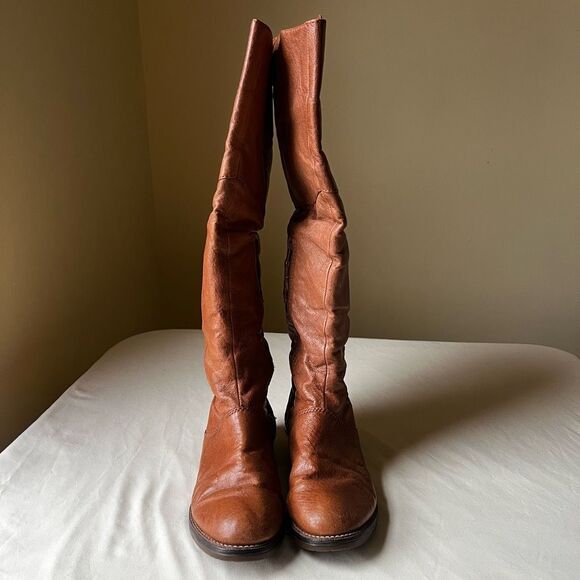 Steve Madden Cognac Leather Knee High Riding Boots Buckle Round Toe Women's 7 - Picture 3 of 9